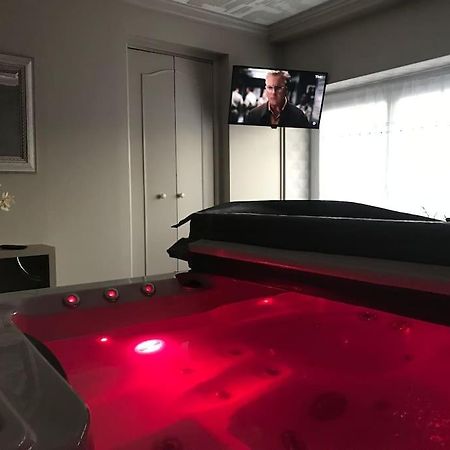 Maison Avec Jacuzzi Privatif Cambrai Zewnętrze zdjęcie