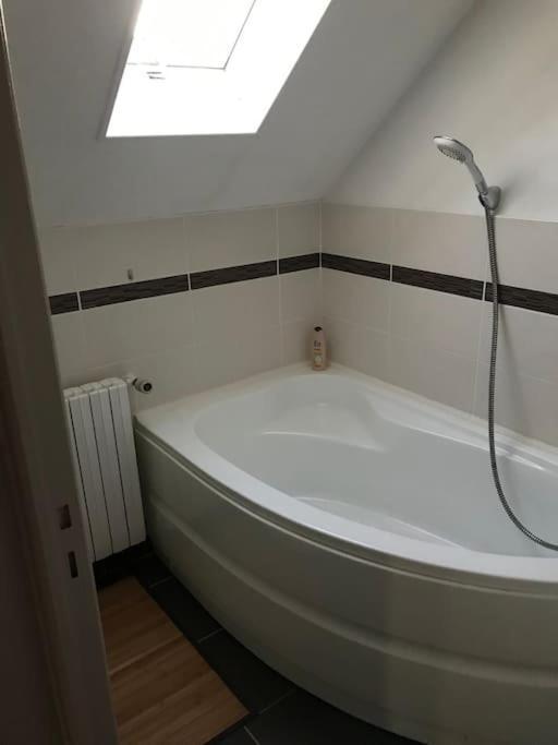 Maison Avec Jacuzzi Privatif Cambrai Zewnętrze zdjęcie